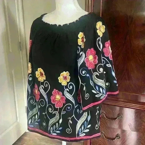 Radzoli ladies cotton embroidered top. Medium. Excellent condition. - Picture 5 of 11